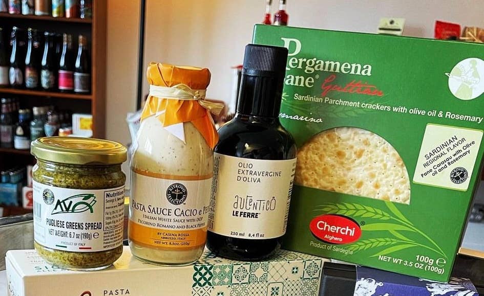 Pane Carasau Sardinian Parchment Crackers,Rosemary Olive Oil